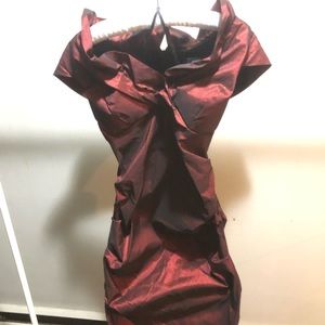Structured cocktail dress